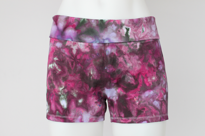 Yoga shorts size Large - Bing Cherry crinkle