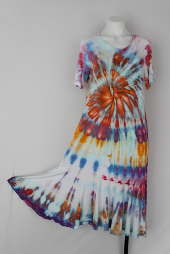 Ruffle Hem dress - size XL - Carnival spiral