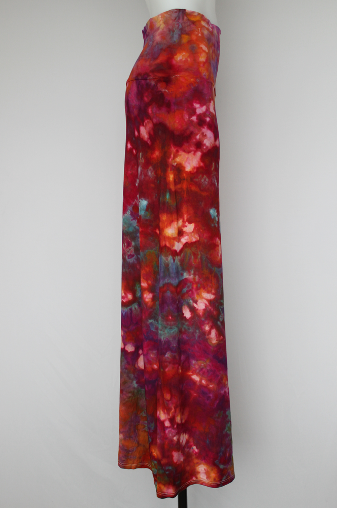 Maxi Skirt Ice dyed size Medium - Confetti ccrinkle – A Spoonful of Colors