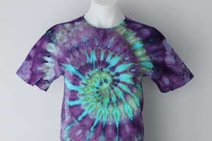 Ladies tie dye shirt size Small - ice dye - Helen Iris Patch twist