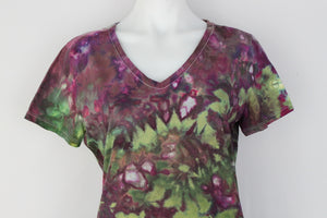 Ladies v neck t shirt size Large - Kimmy's Purple crinkle