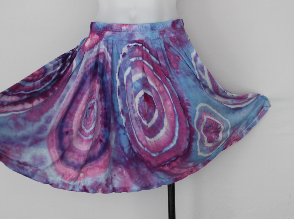 Mini Skirt - size Medium - Lavender Garden bullseye