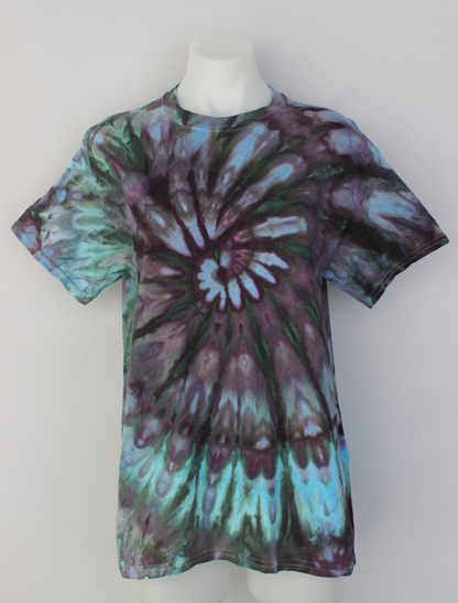 Men's t shirt size Medium - Looking Glass twist