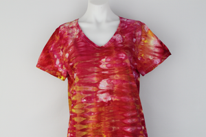 Ladies v neck t shirt - size XL - Raspberry Lemonade snakeskin