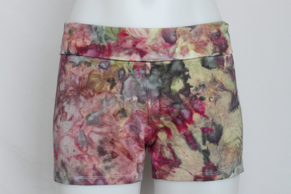 Yoga shorts size Large - Waterlilies crinkle