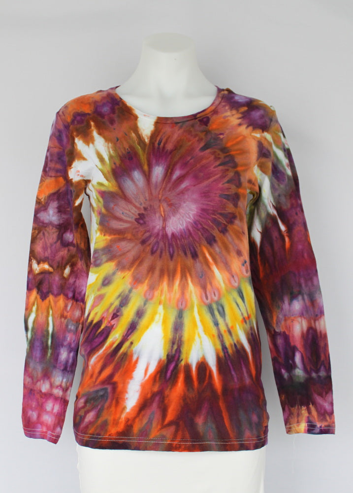 Ladies long sleeve shirt size Small - West Coast Sunset twist